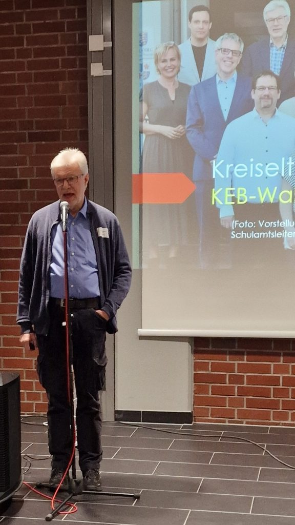 Kreiselternbeirat Bergstraße - Wahl 2026 - Thomas Sohler beim Rechenschaftsbericht