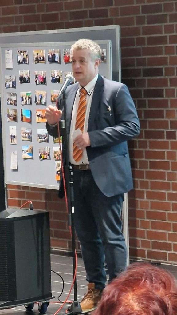 Kreiselternbeirat Bergstraße - Wahl 2026 - Ingo Stechmann, kommissarischer Leiter Schulamt, mit einer berührenden und sehr wertschätzenden Begrüßung