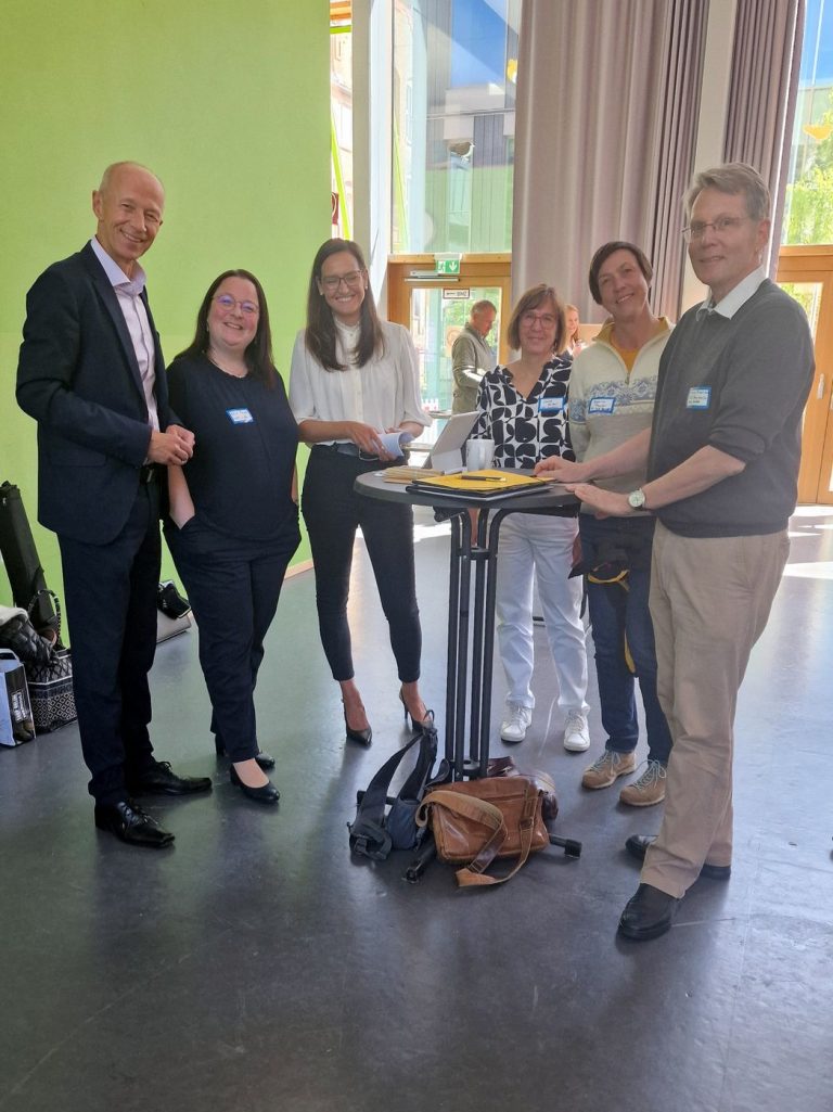 KEB-Delegation mit Minister Schwarz